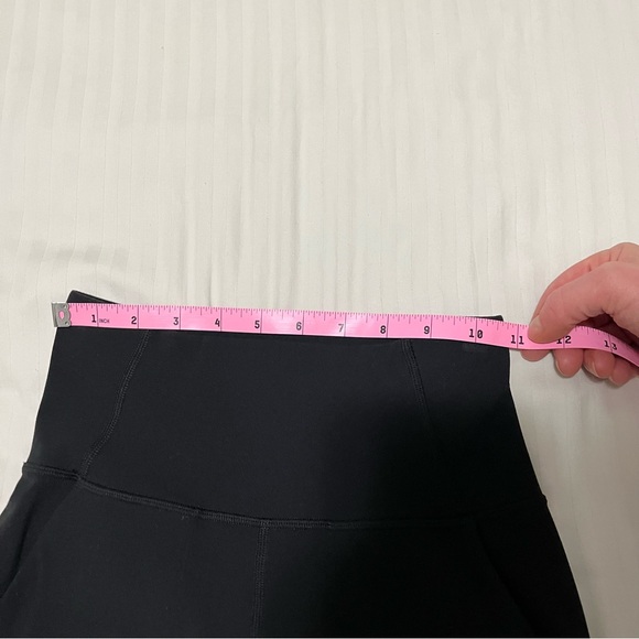 Lululemon Align Super High Rise Wide Leg Crop 23" Black size 2 - Picture 11 of 13